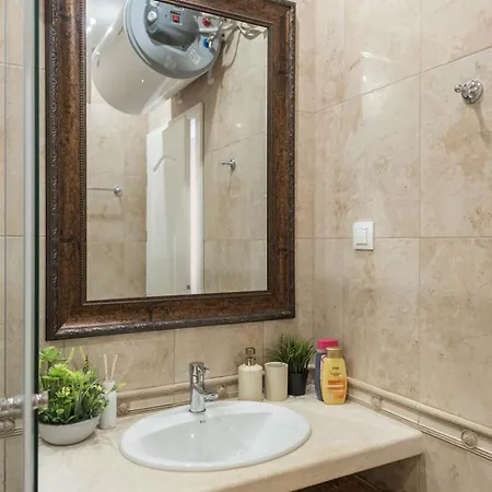 La View 2br By The Sea Ev Charger & Free Parking And Pool *